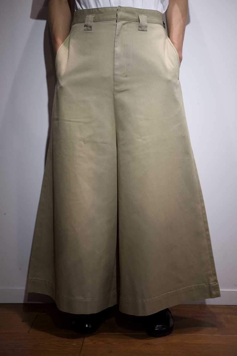 LOOSE WITH DICKIES – SHINYAKOZUKA