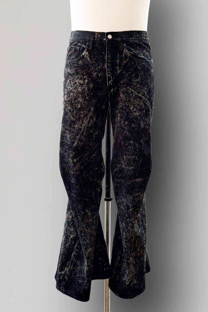 BREACHED ORDINARY CITY CURTAIN LEGS – SHINYAKOZUKA