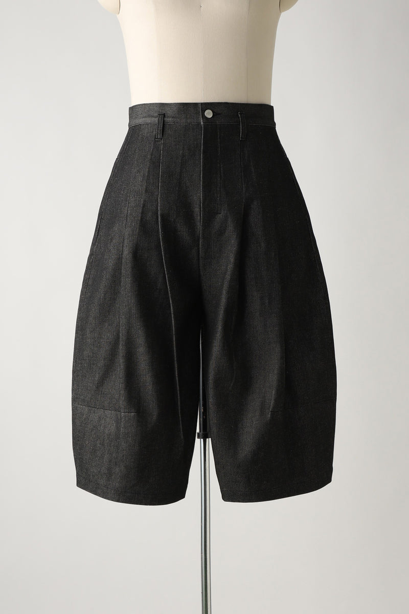 BAGGY SHORTS – SHINYAKOZUKA