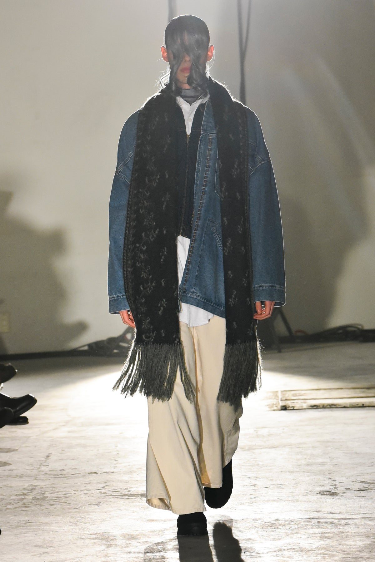 Look 11
