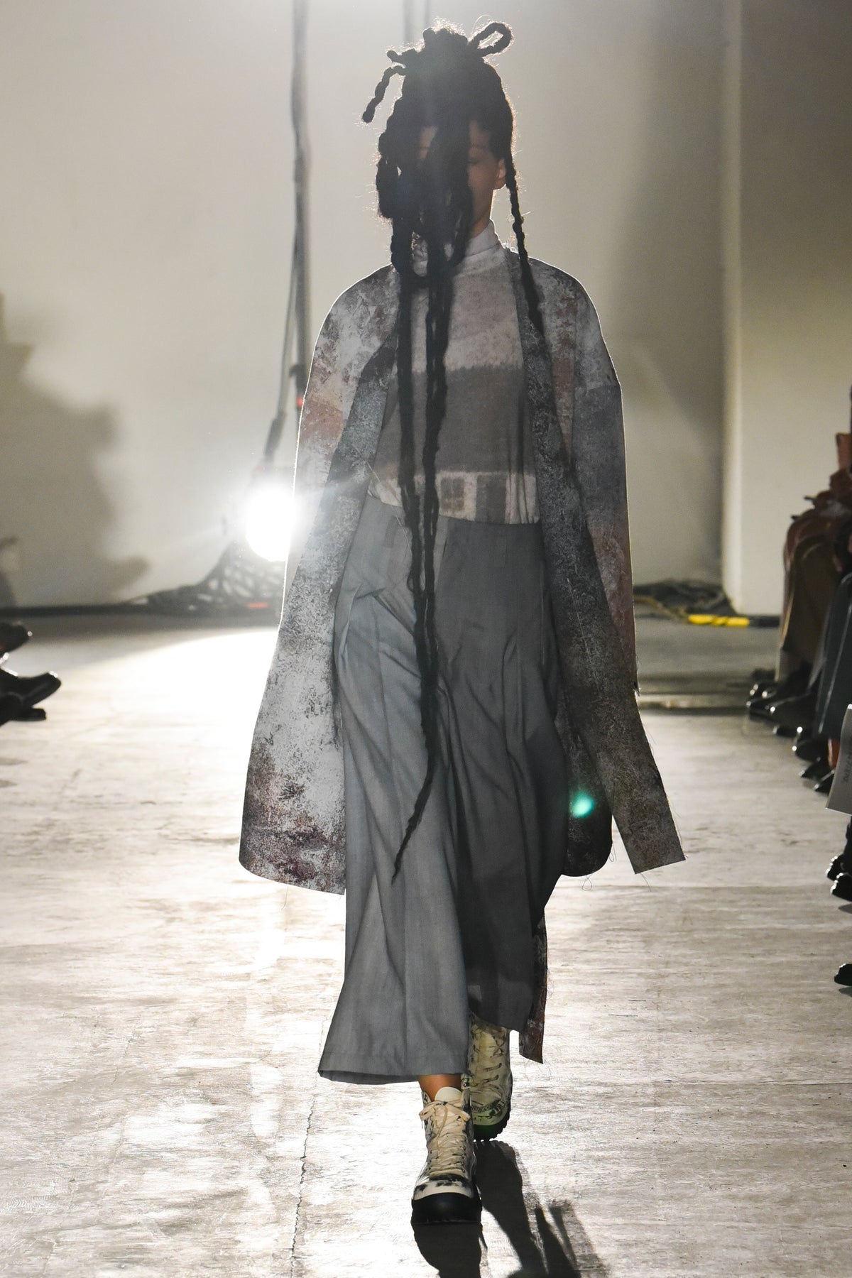 Look 12