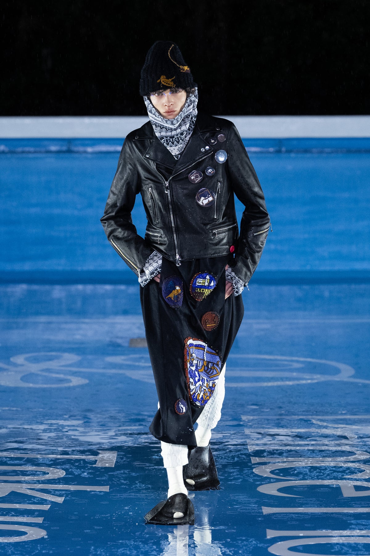Look 30