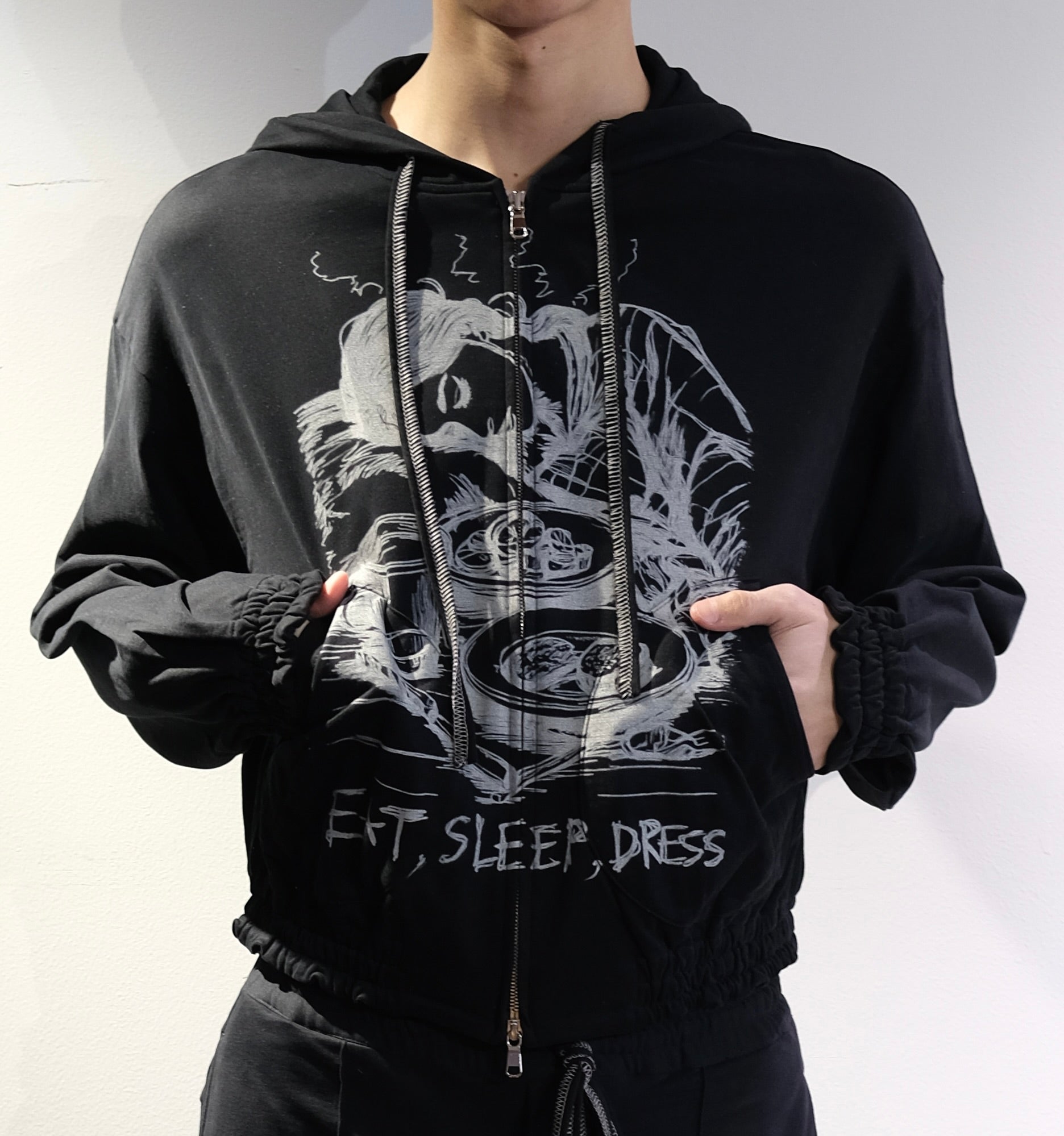 ORDINARY HOME OLD STYLE ZIP HOODIE WITH PRINTING – SHINYAKOZUKA