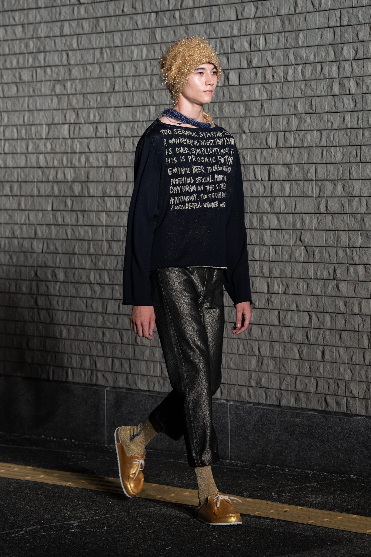 Look 11