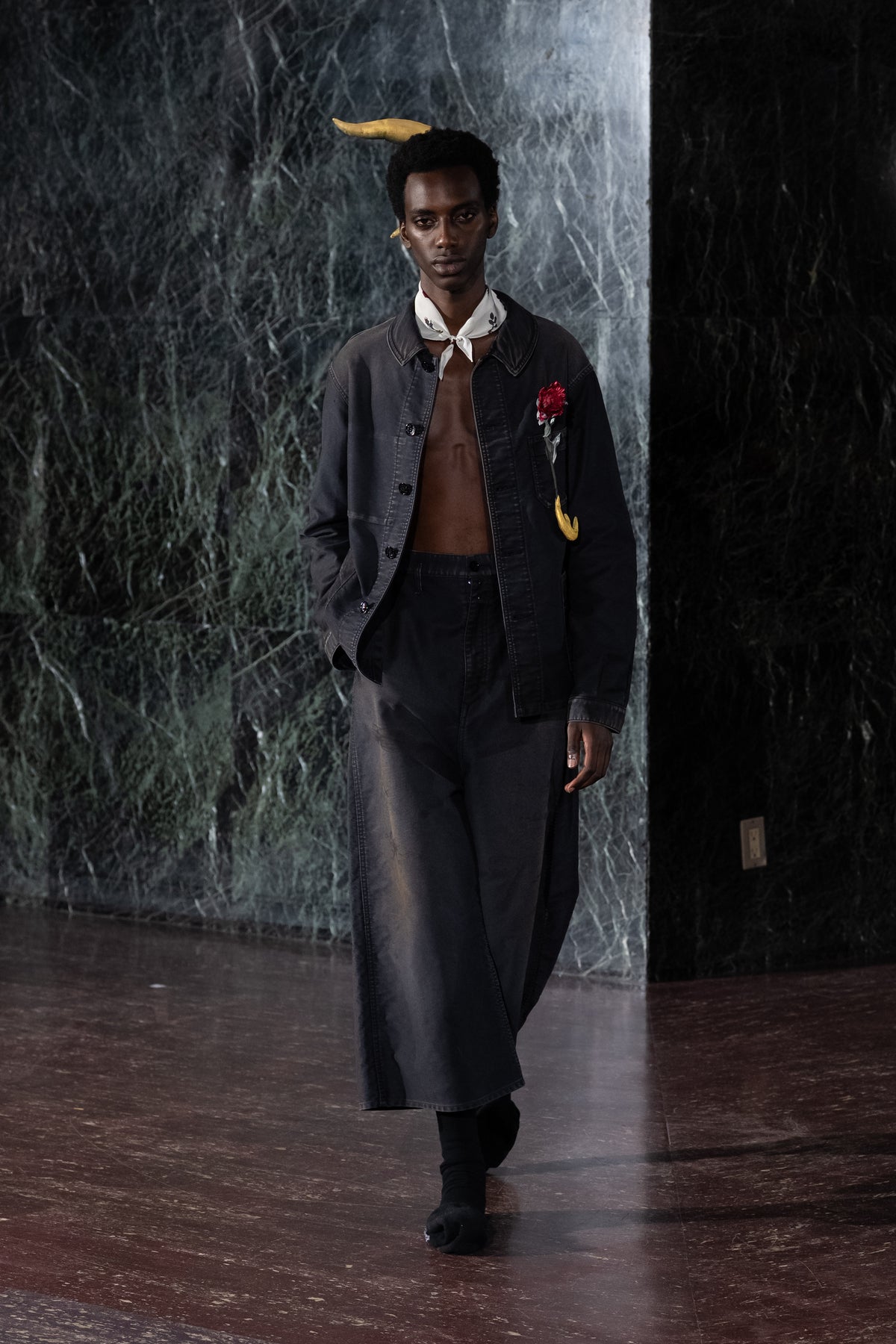 Look 11