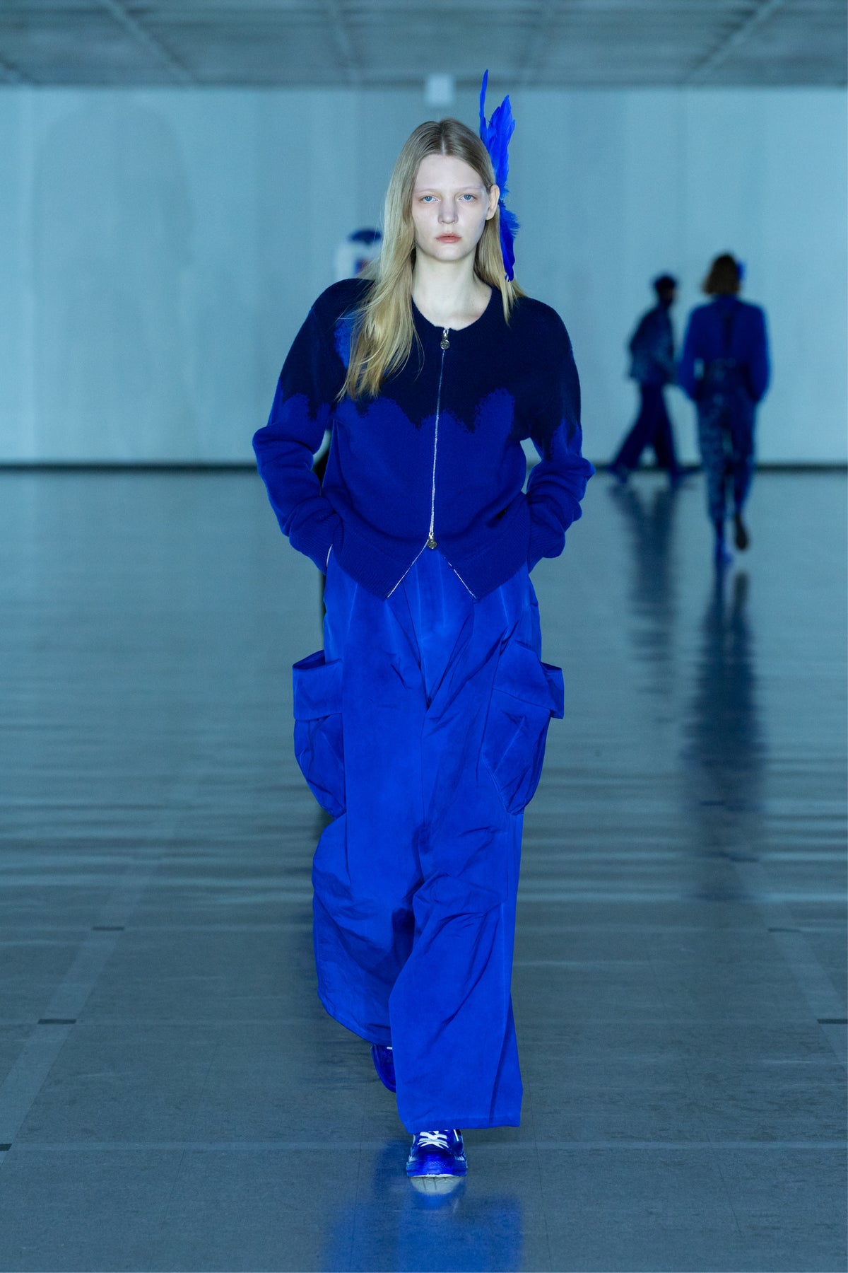 Look 12