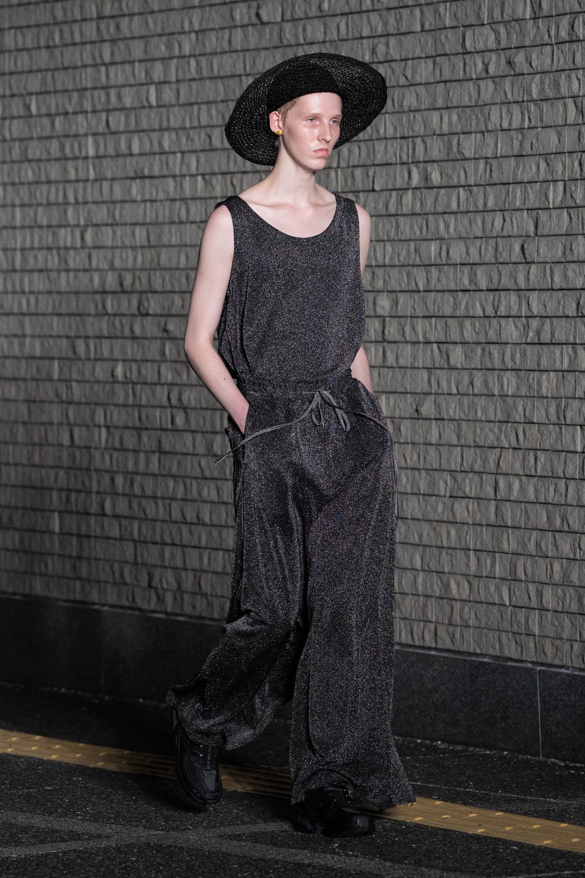 Look 13