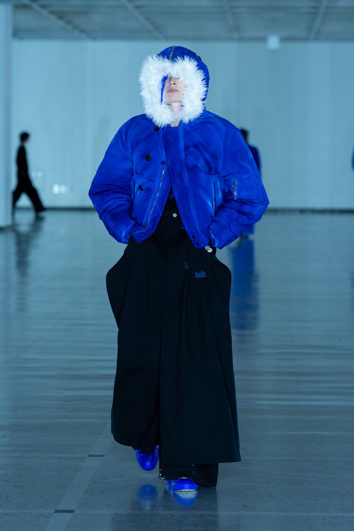 Look 13