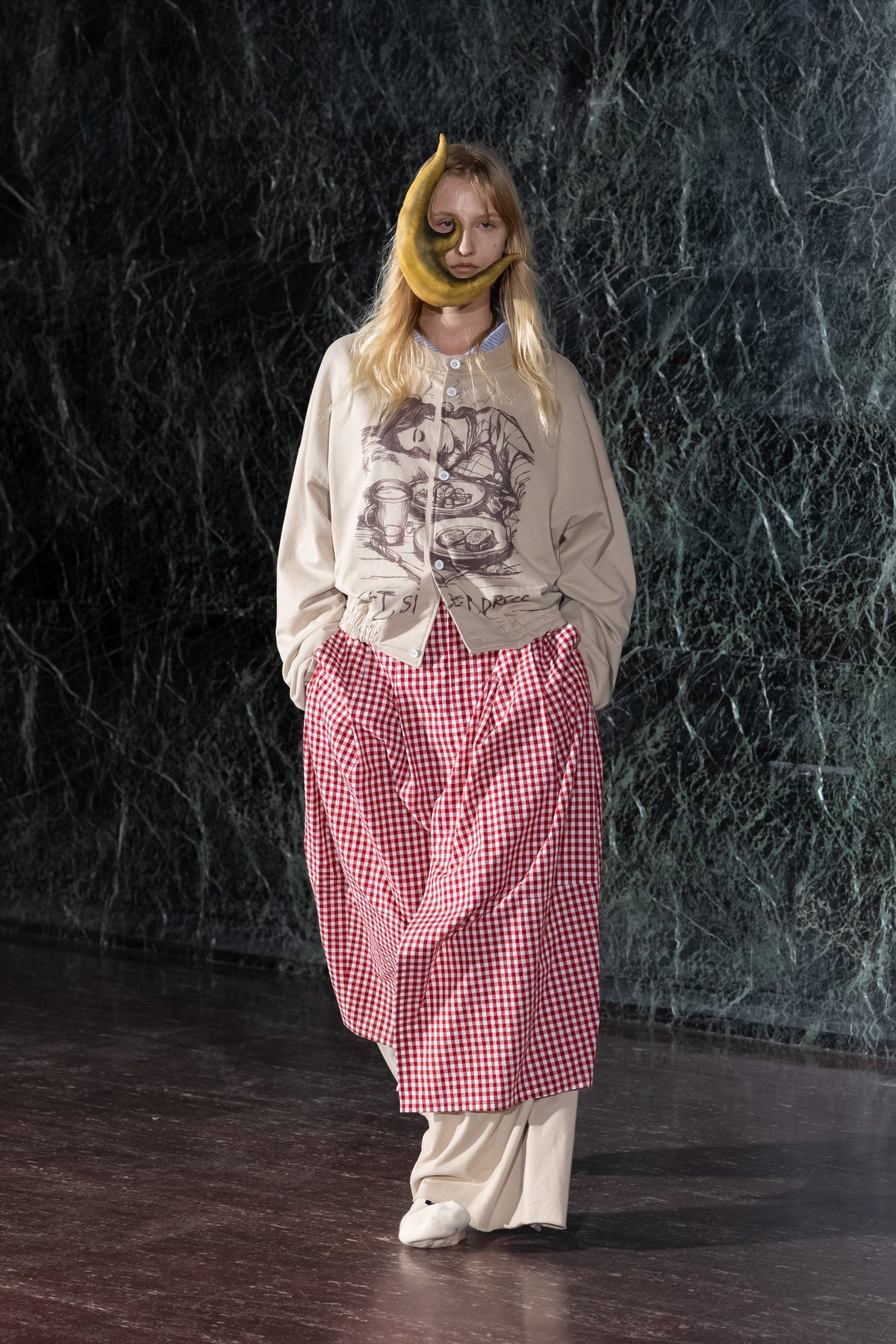 Look 15