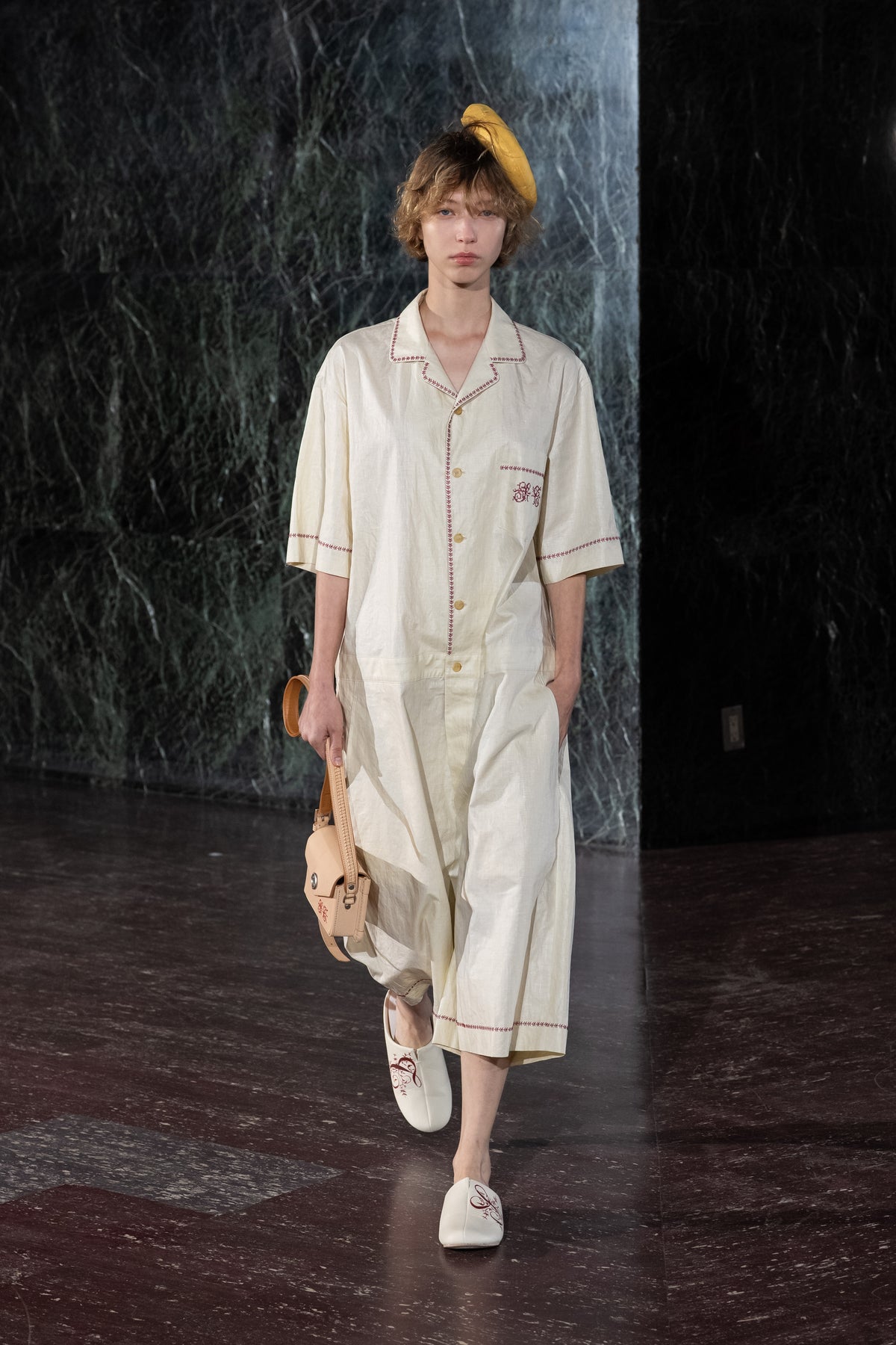 Look 17