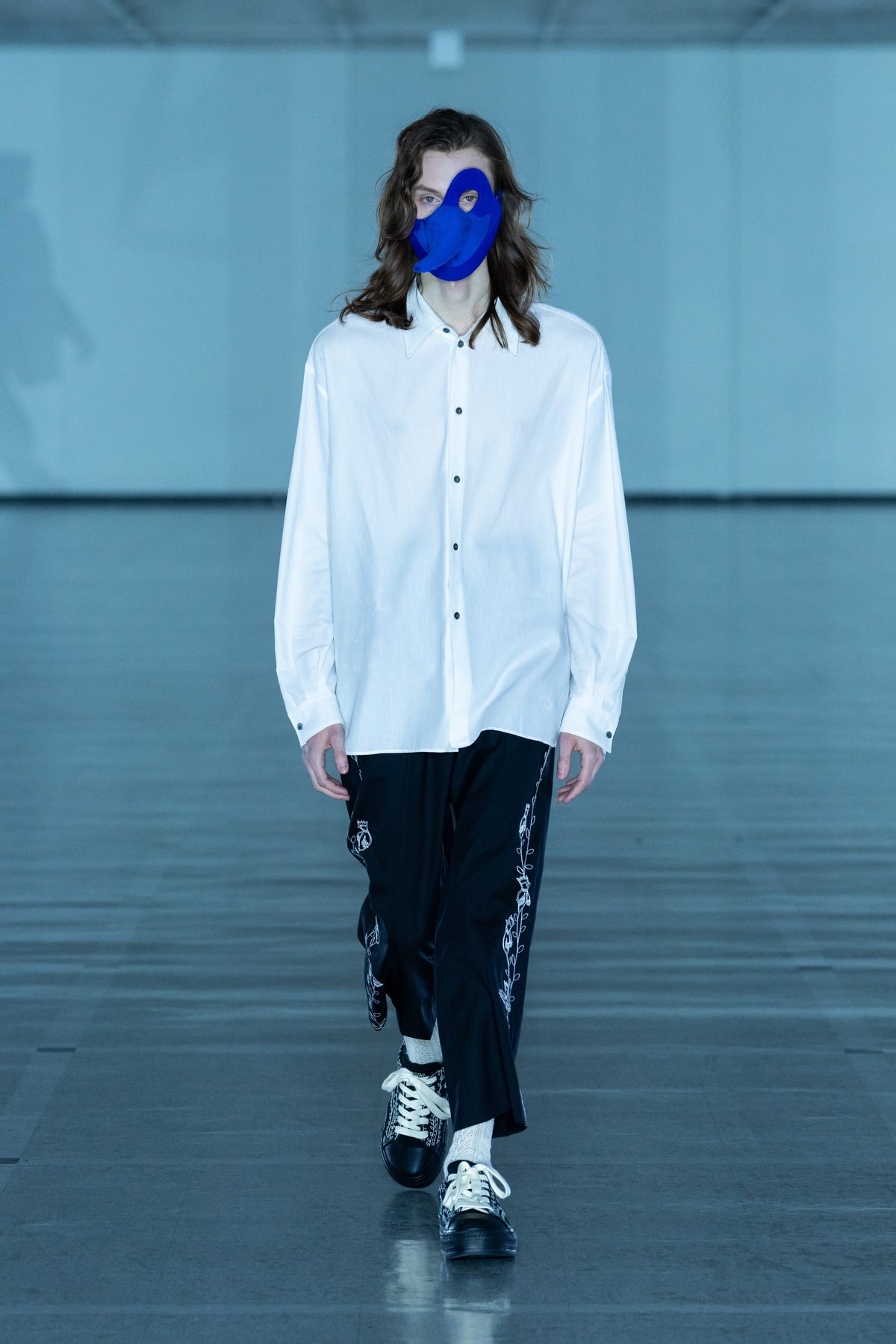 Look 01