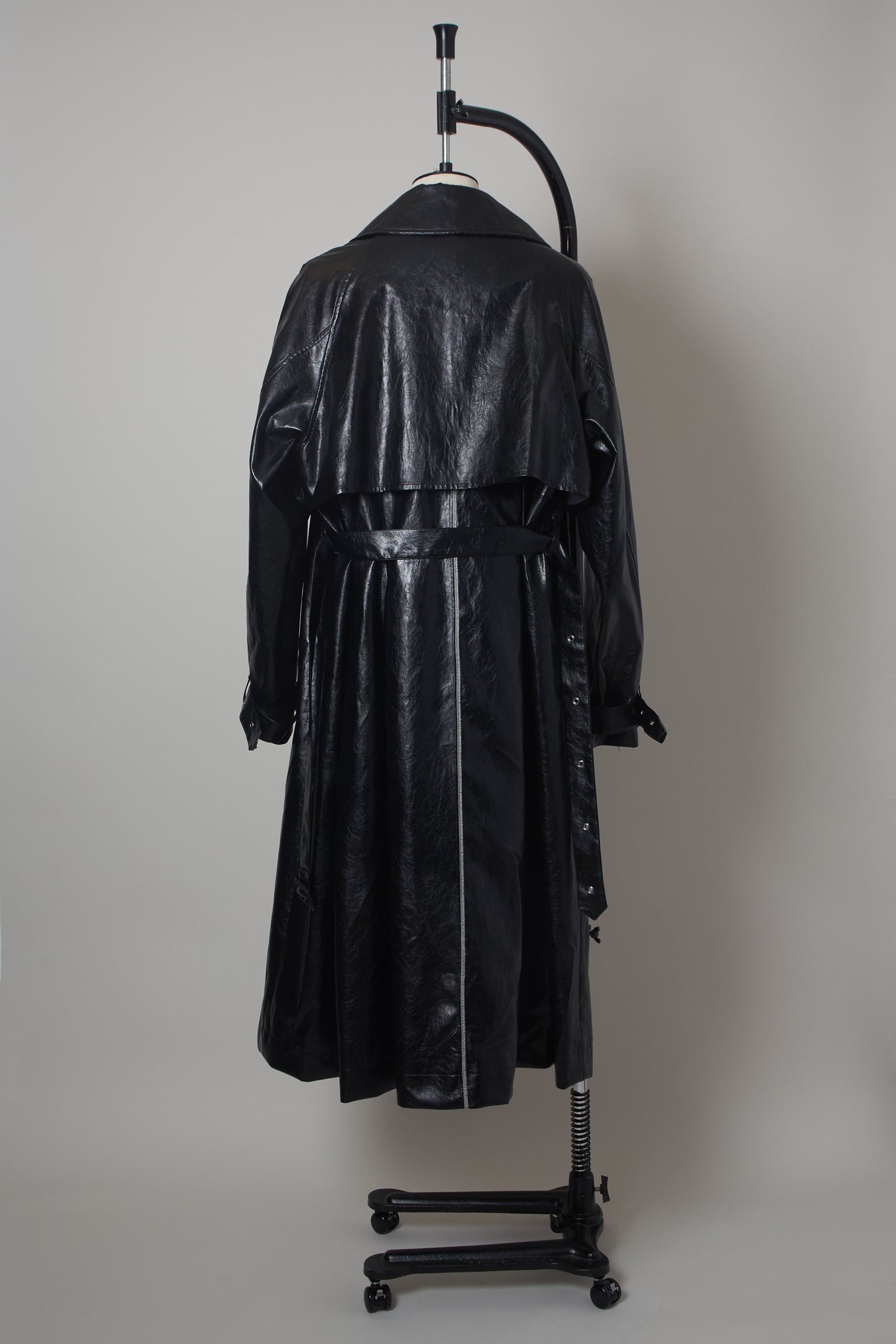 TRENCH – SHINYAKOZUKA