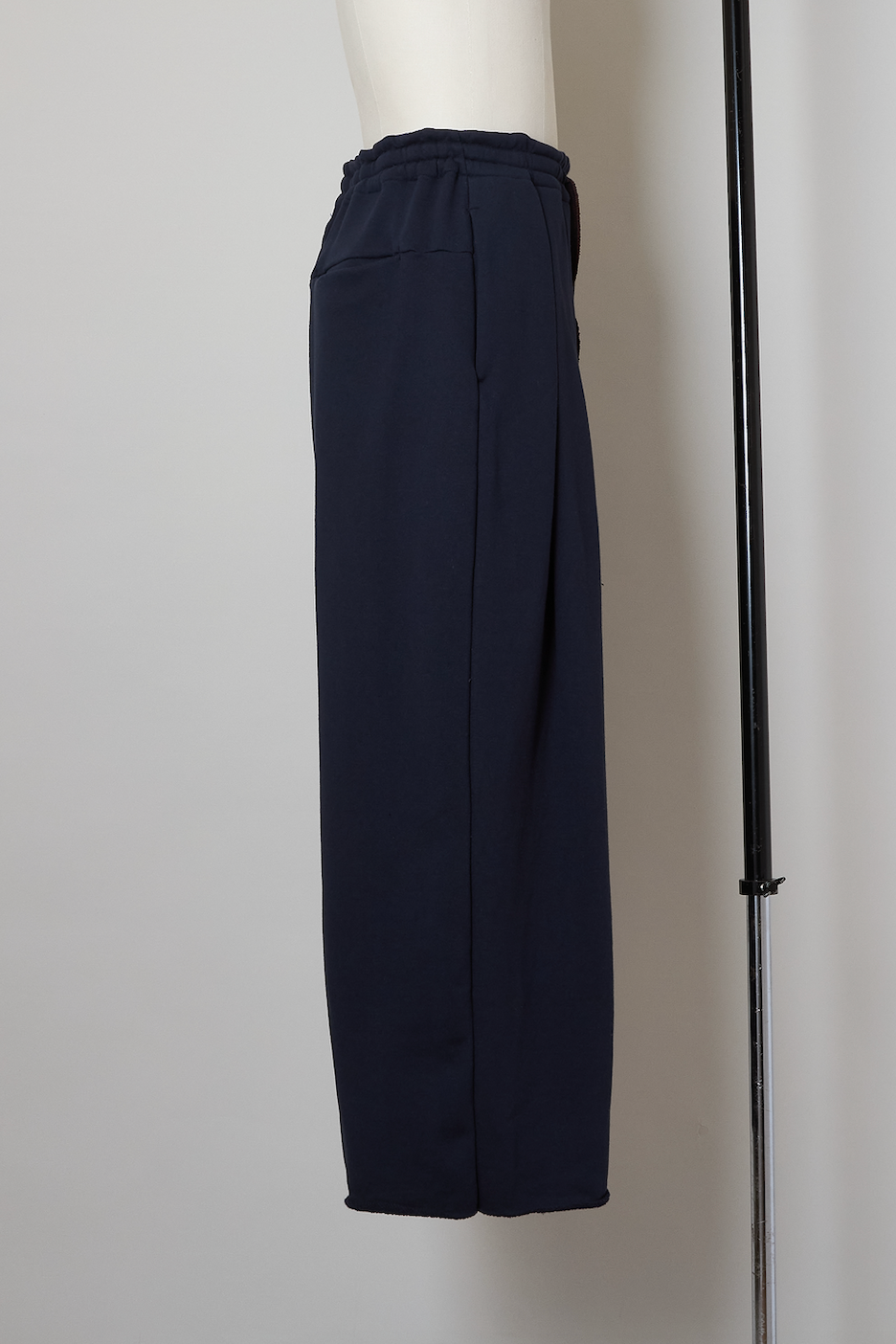 2402SK81S_NAVY_2_2048x.png?v=