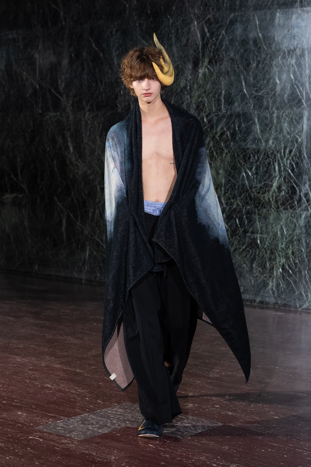 Look 24