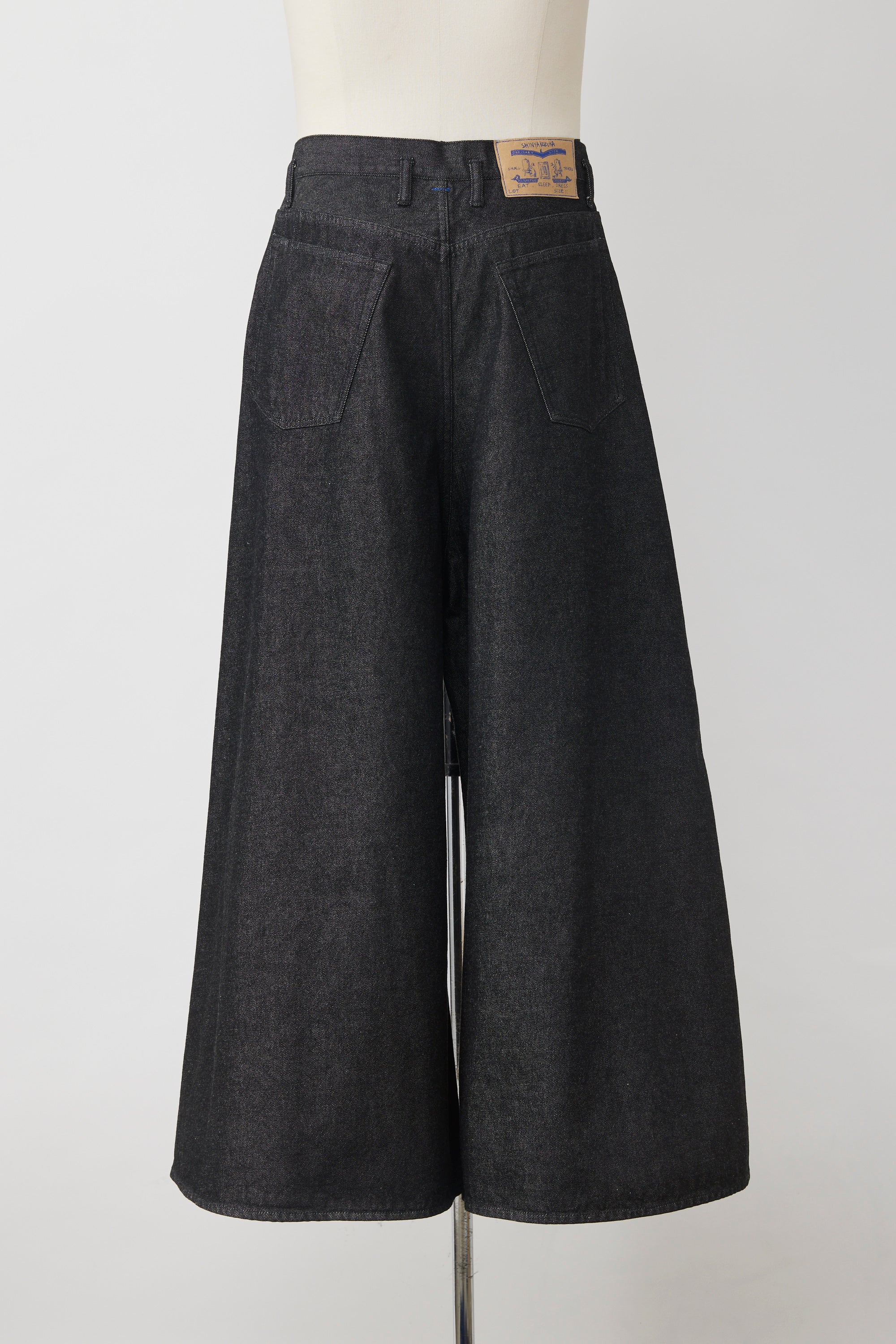 BOTTOMS – SHINYAKOZUKA