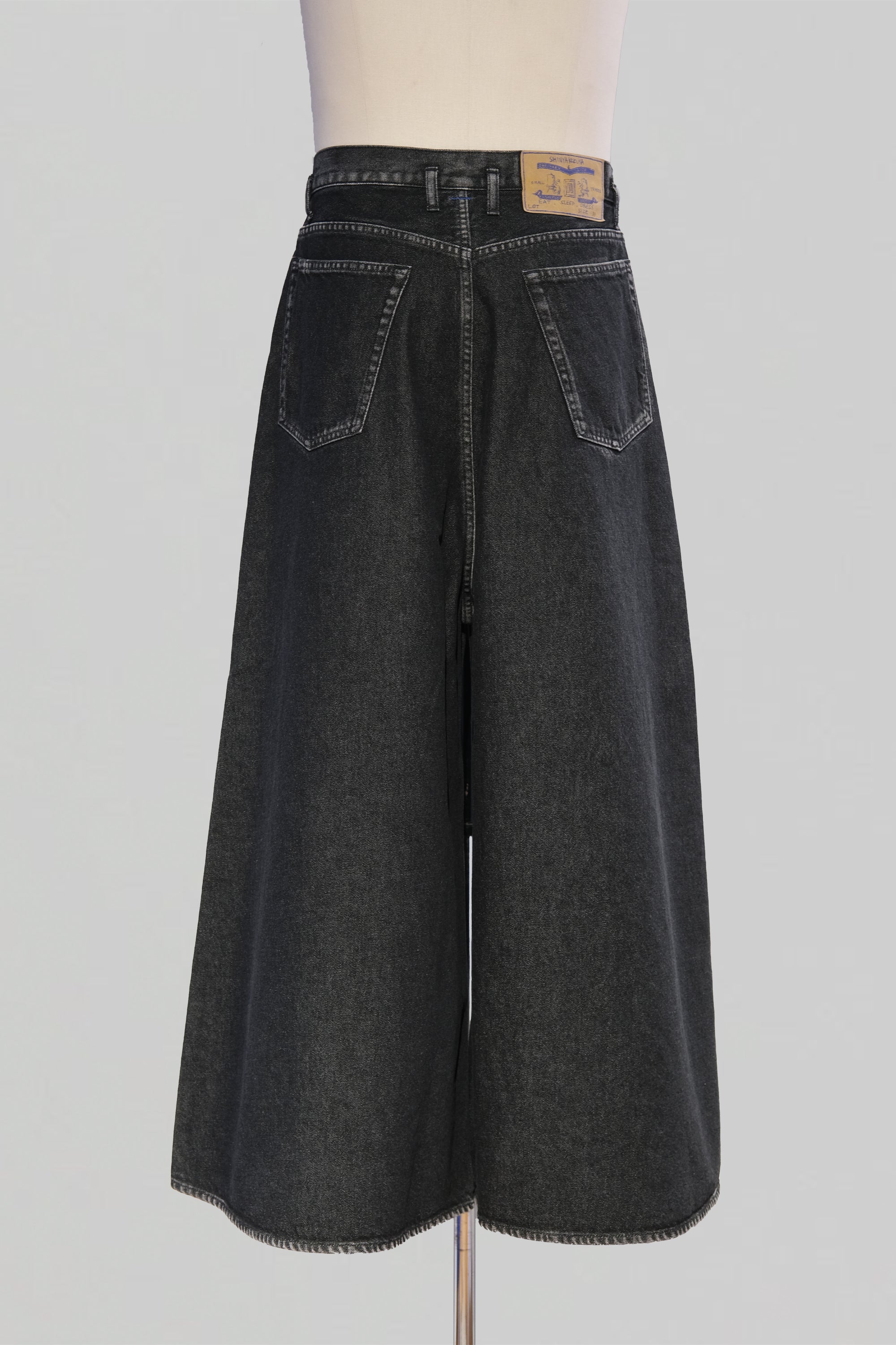 BOTTOMS – SHINYAKOZUKA