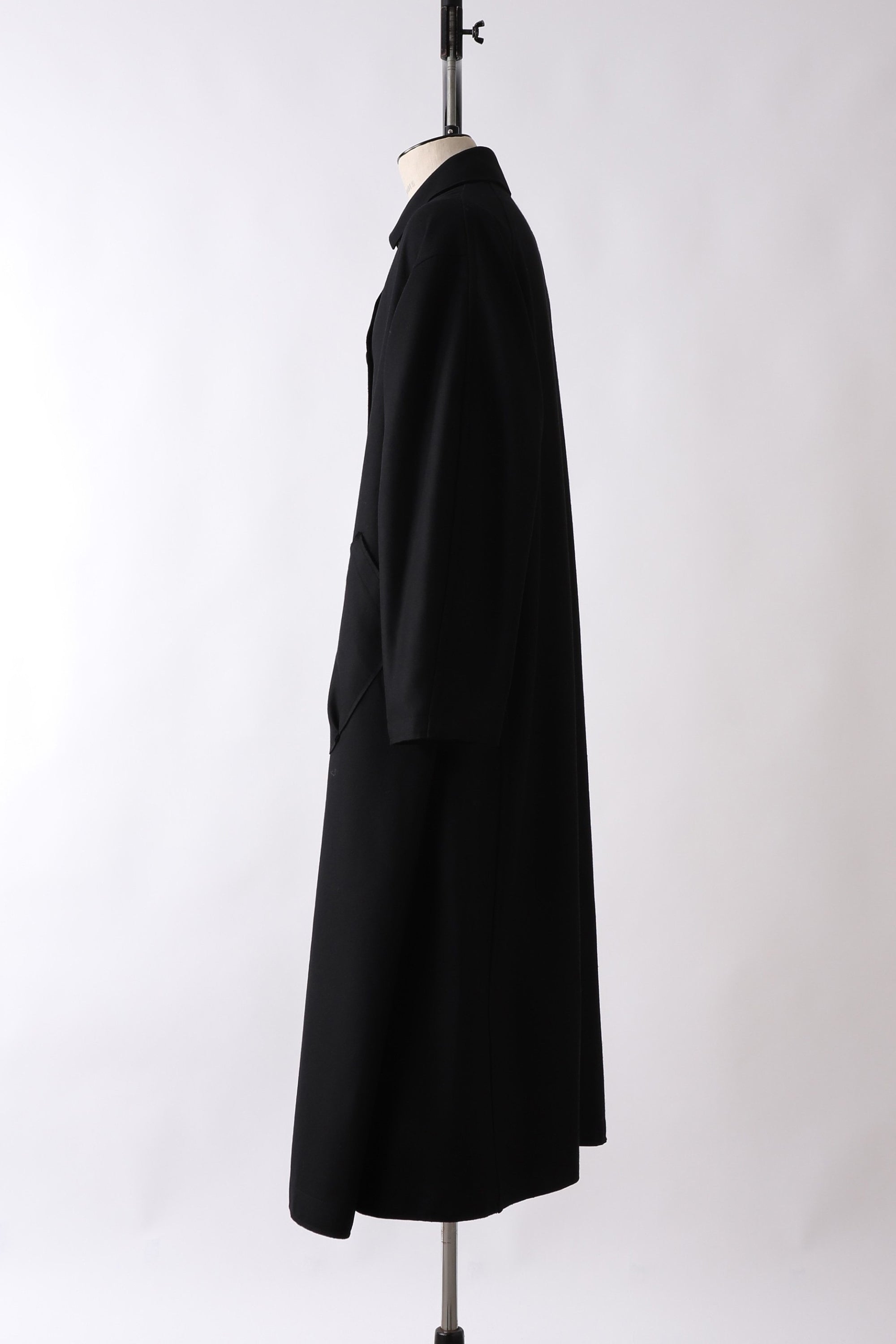 OUTERWEAR – SHINYAKOZUKA
