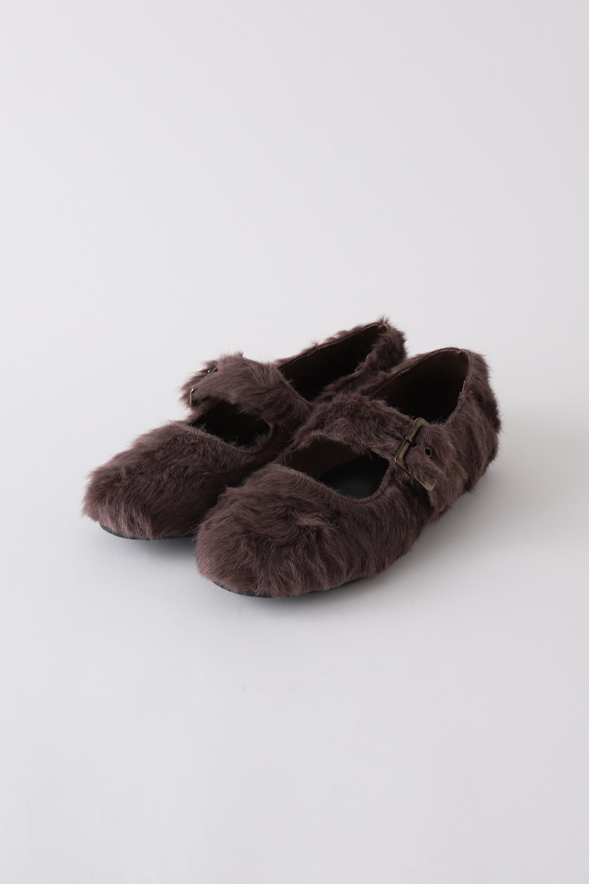 SHOES – SHINYAKOZUKA