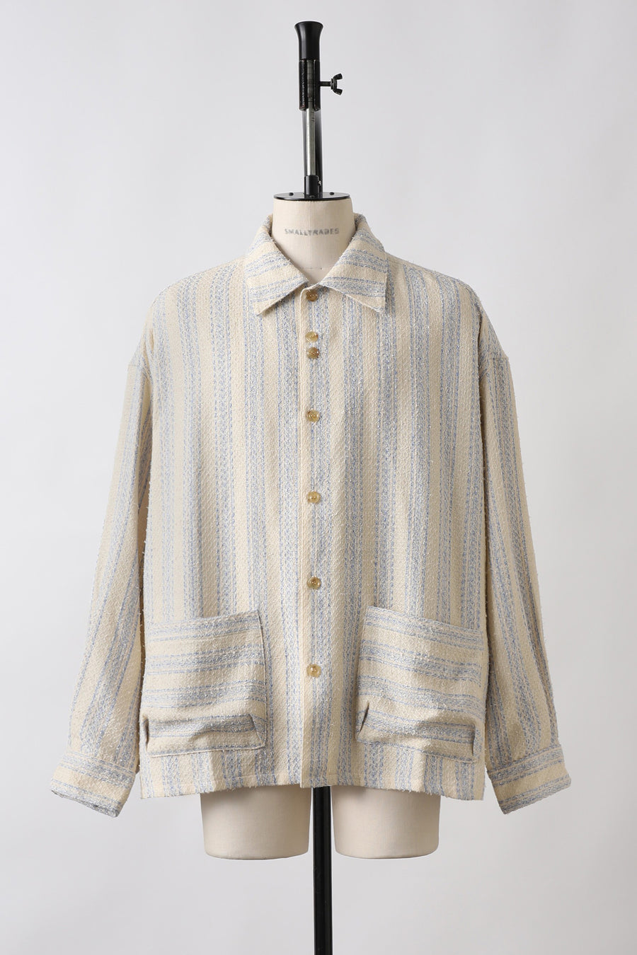 roomy shirt