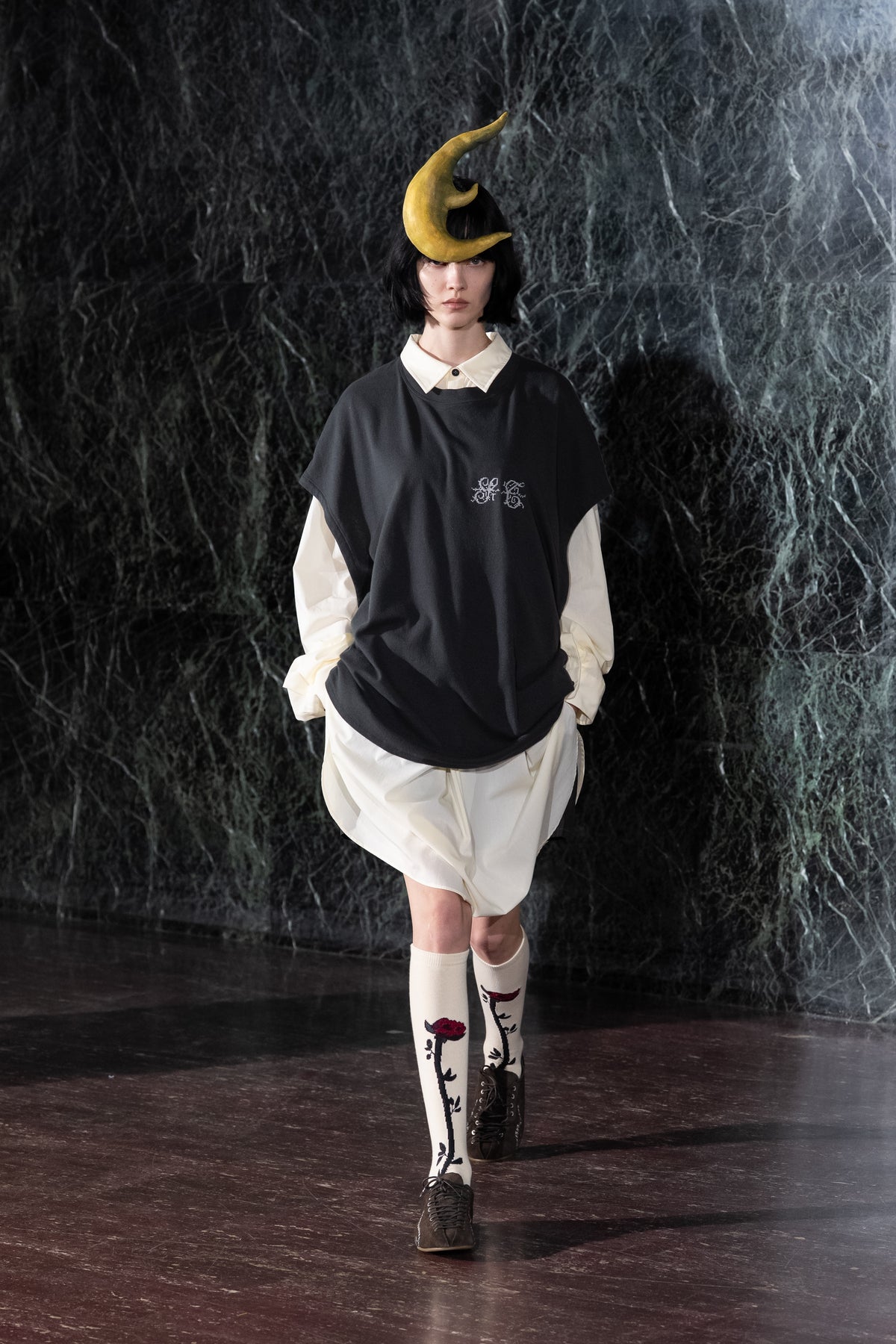 Look 27