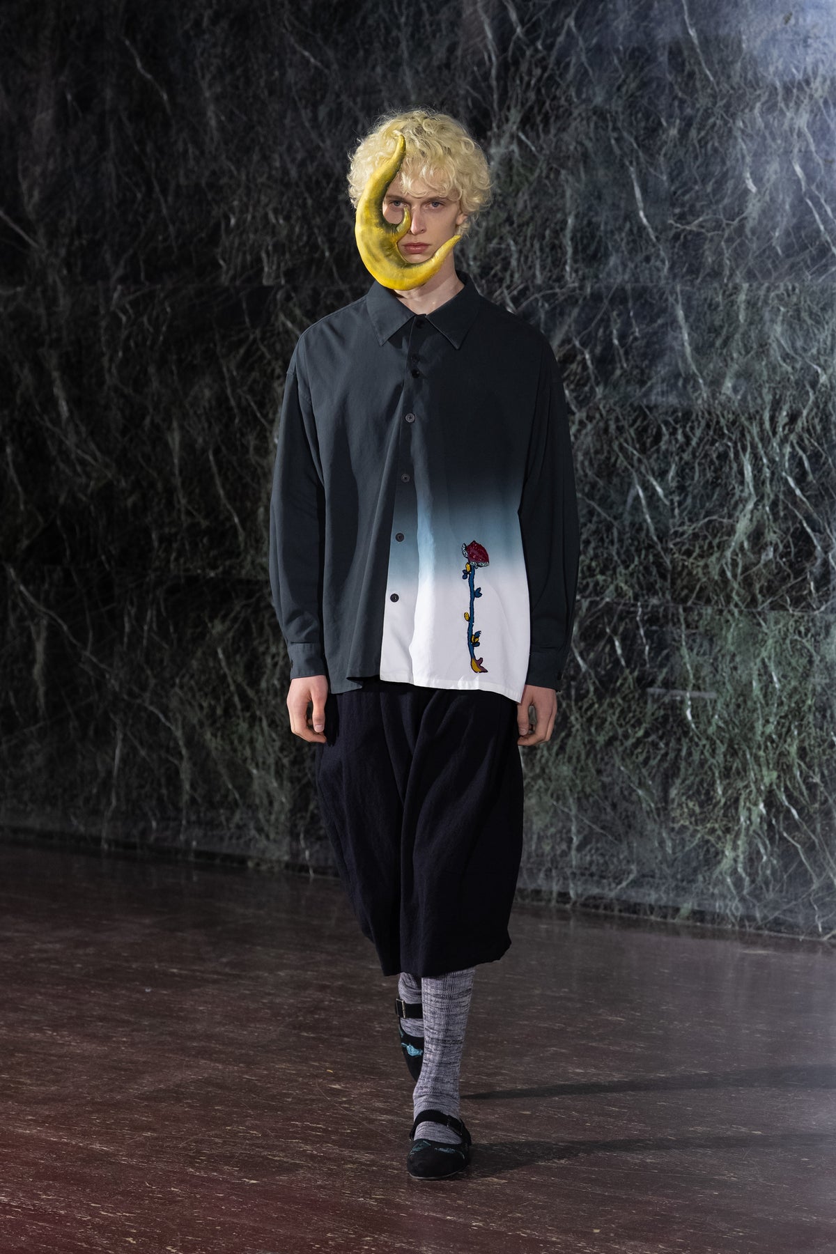 Look 02
