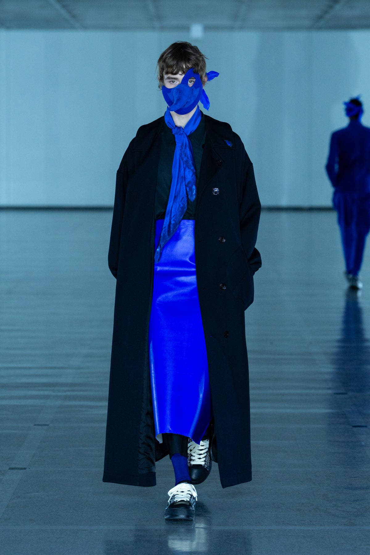 Look 32