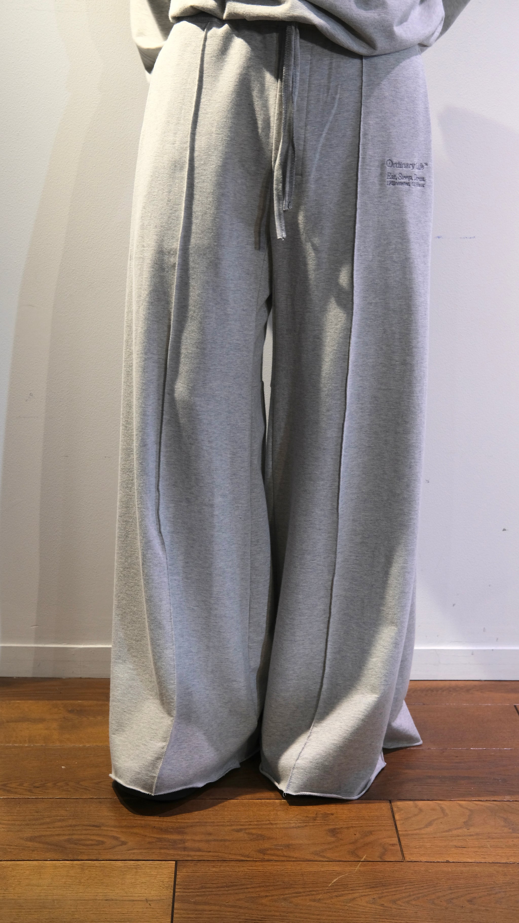 ORDINARY HOME PANTALON – SHINYAKOZUKA