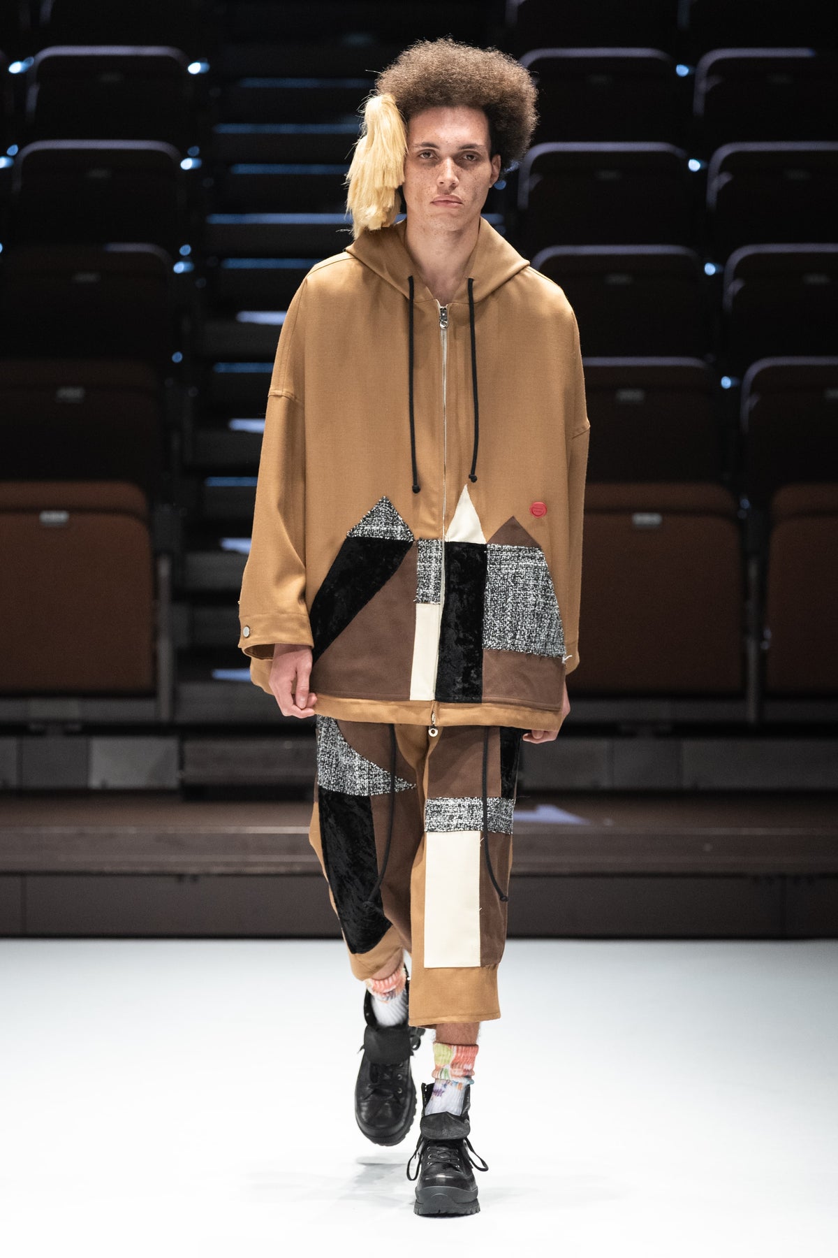 Look 07