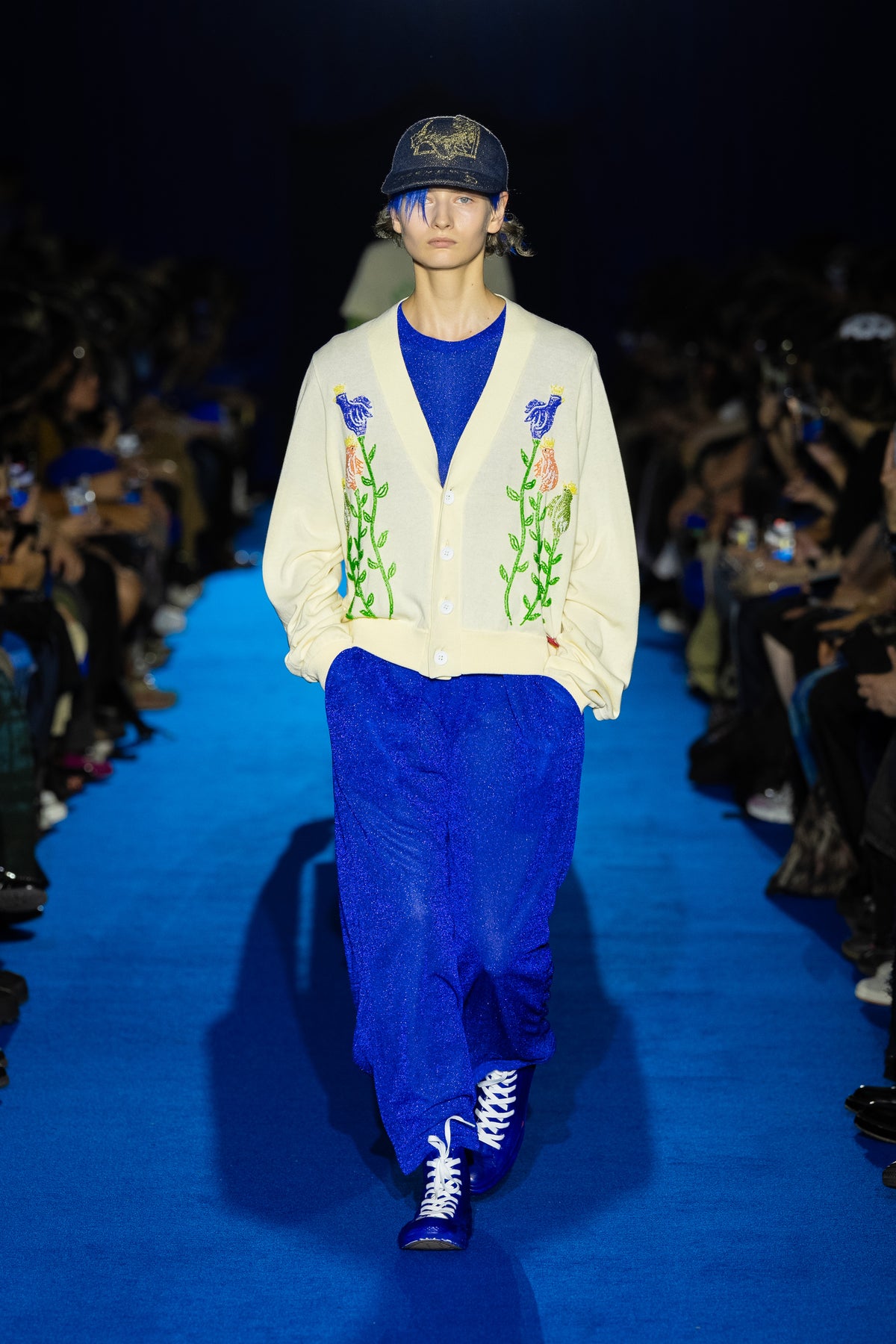 Look 25