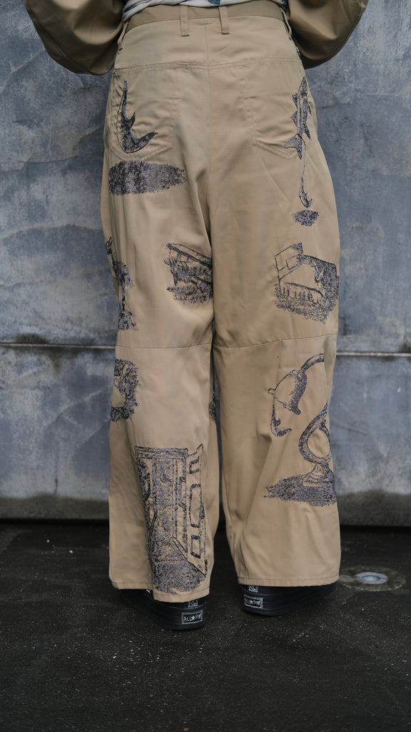 Hi, BAGGY WITH EMBROIDERY – SHINYAKOZUKA