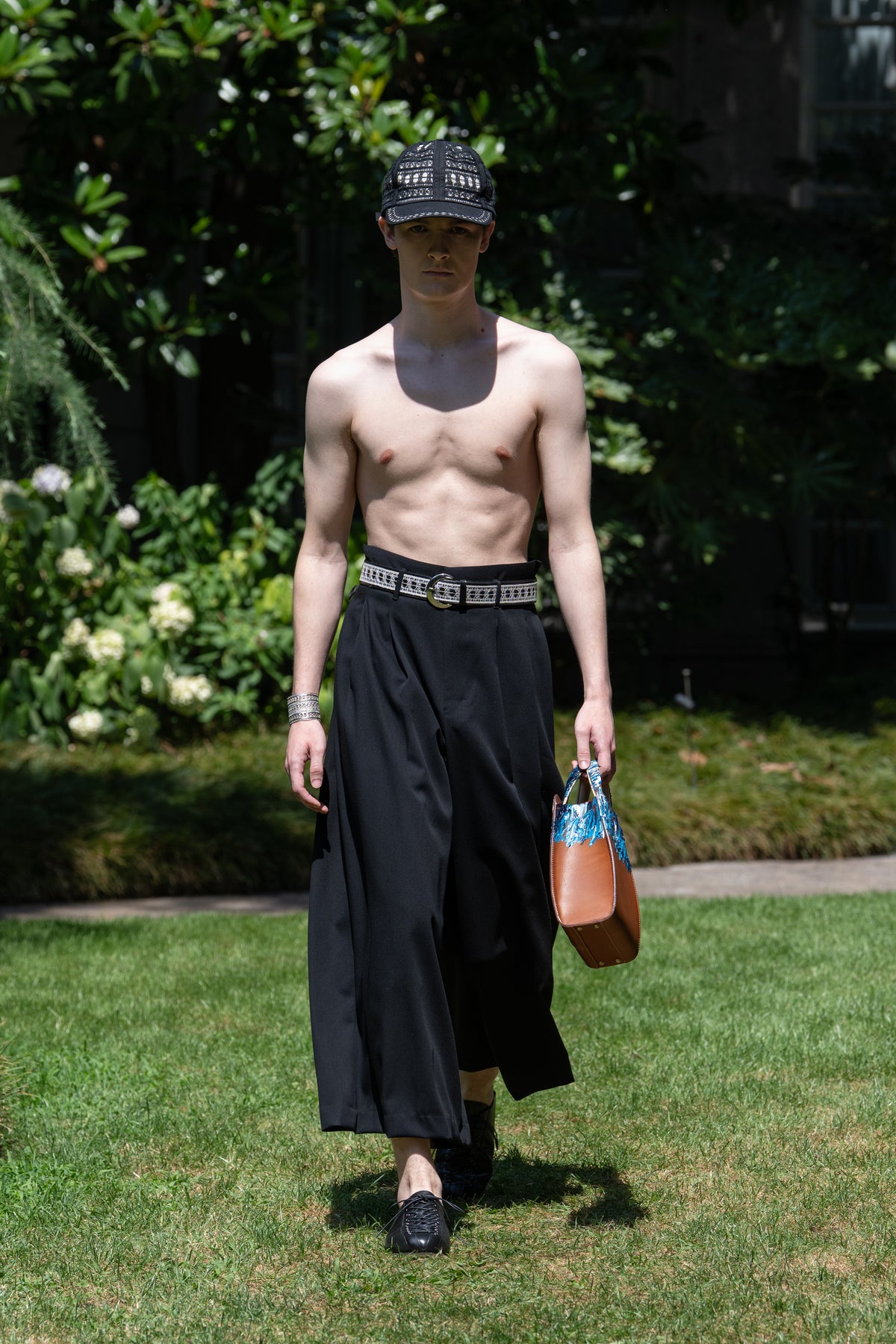 Look 15