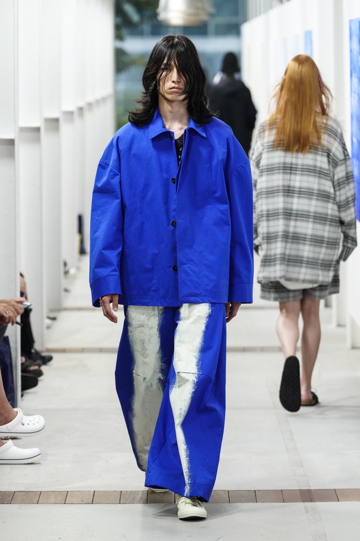 Look 10