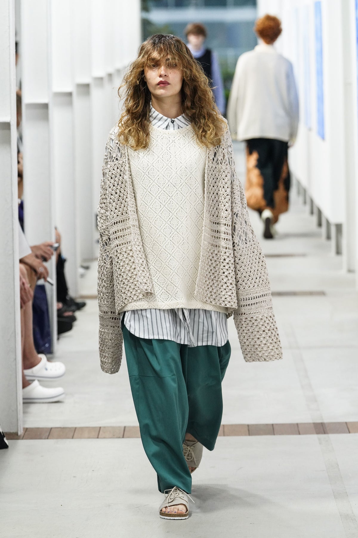 Look 13