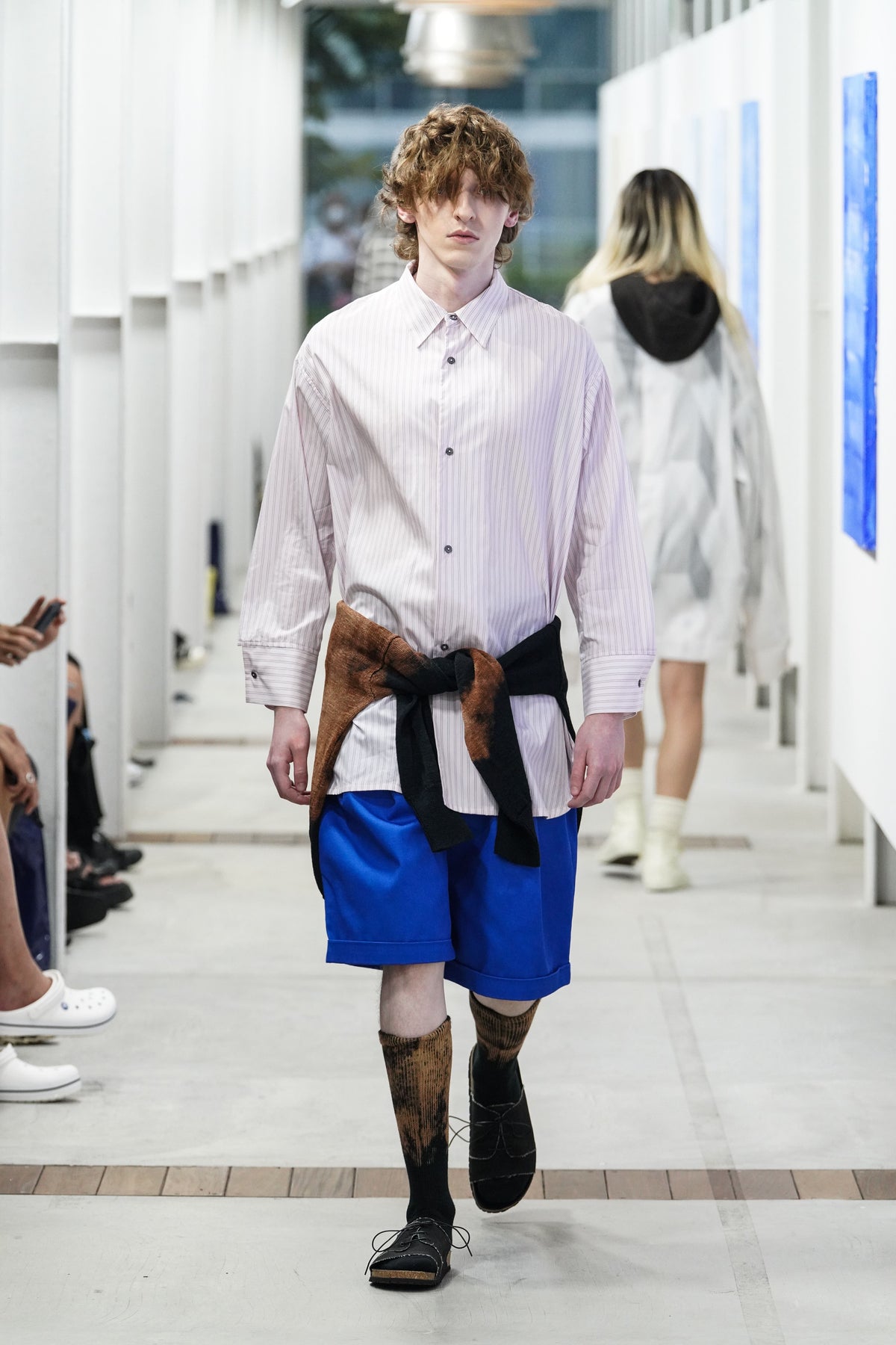 Look 17