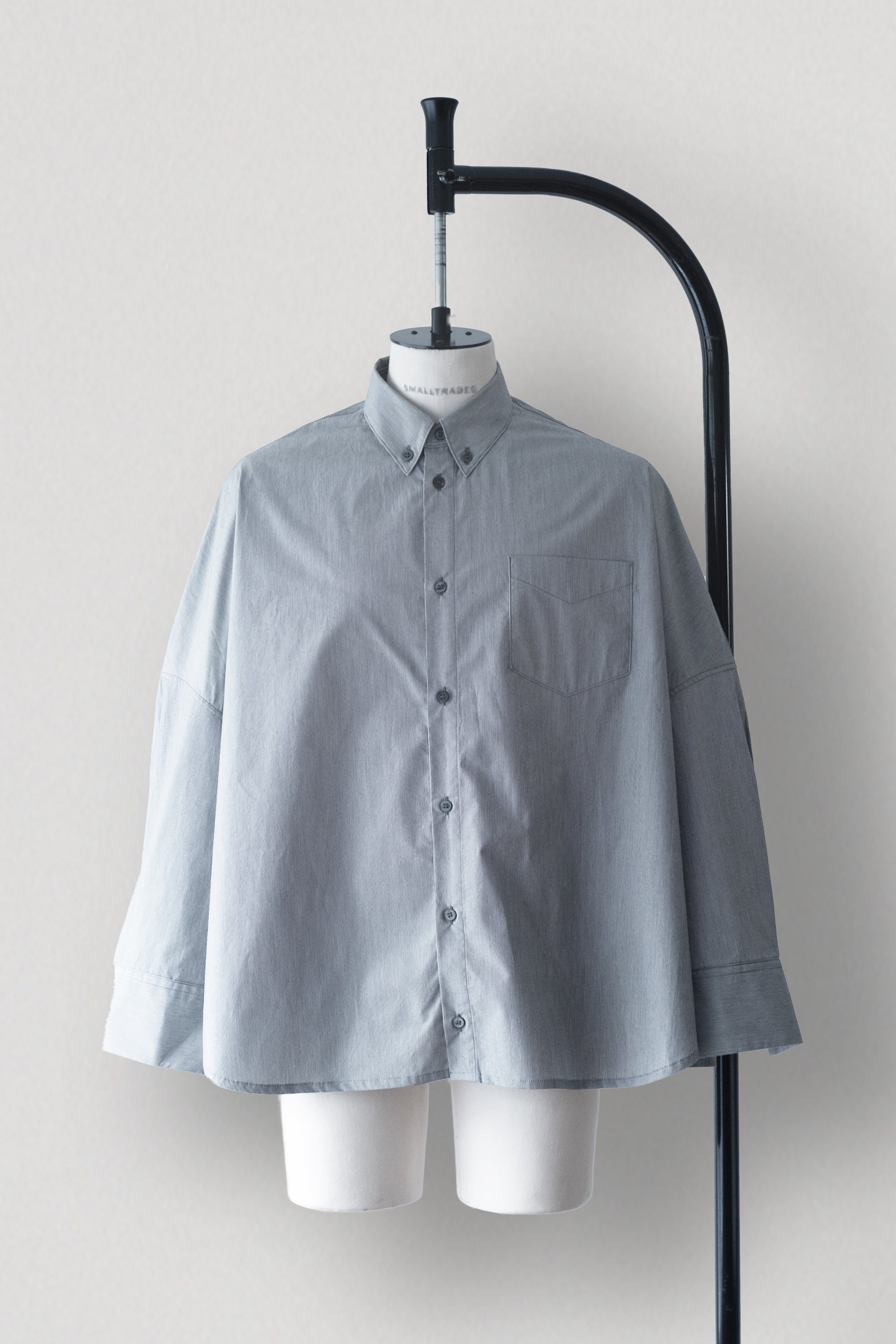 UPCYCLEDGIANTSHIRT_MONO_1_2000