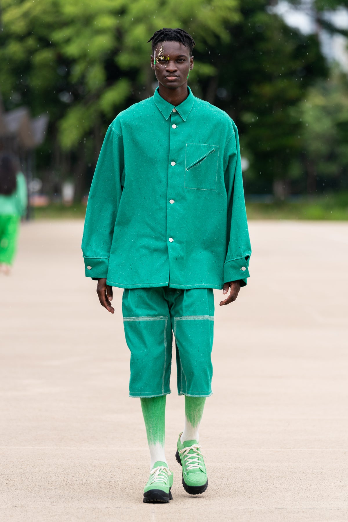 Look 13