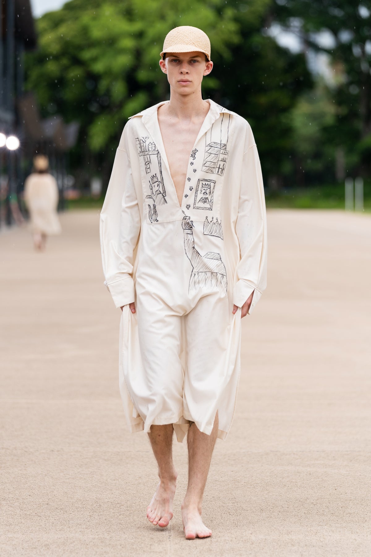 Look 18